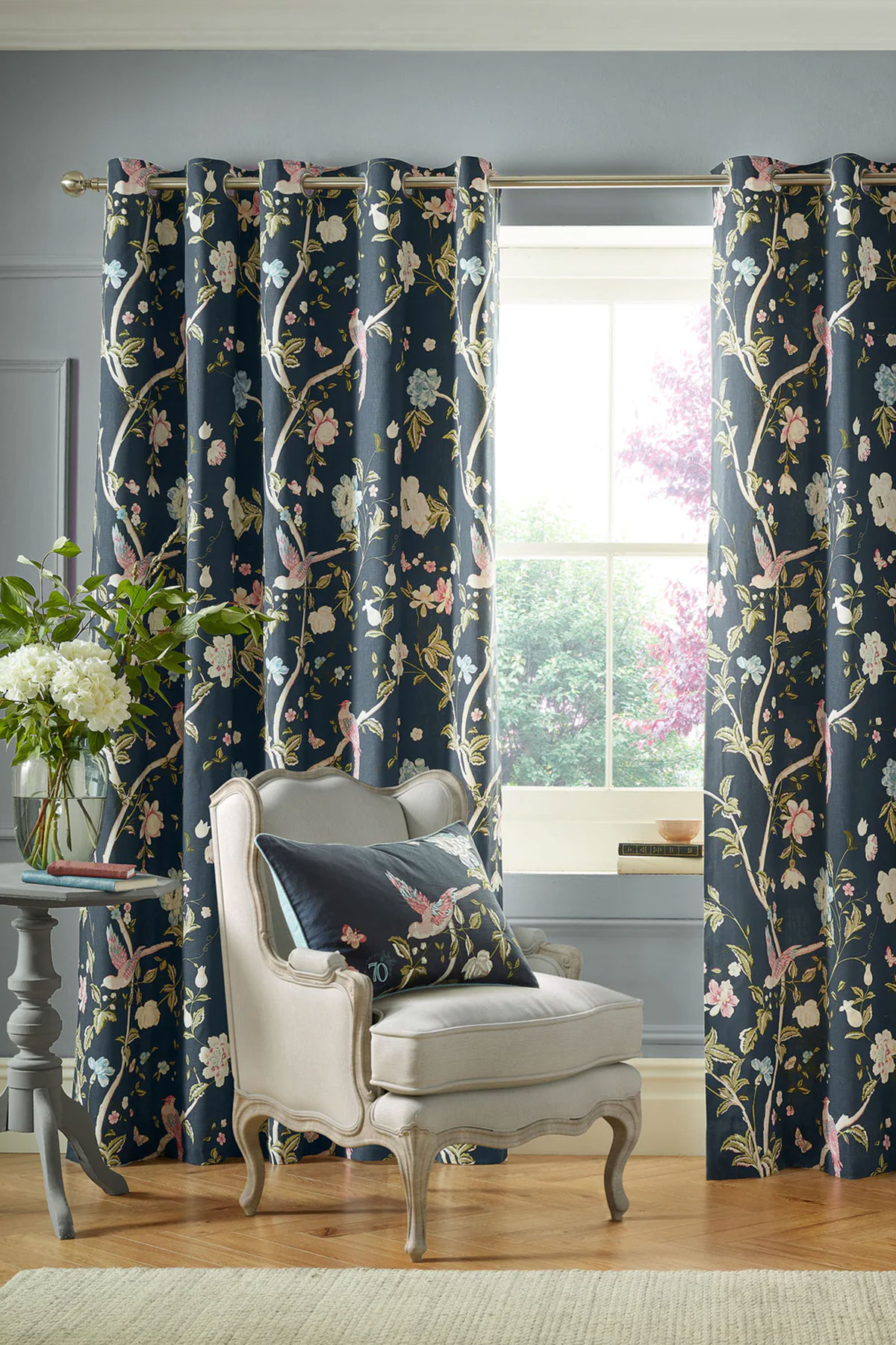 Sue-Cardy-Laura-Ashley-Summer-Palace